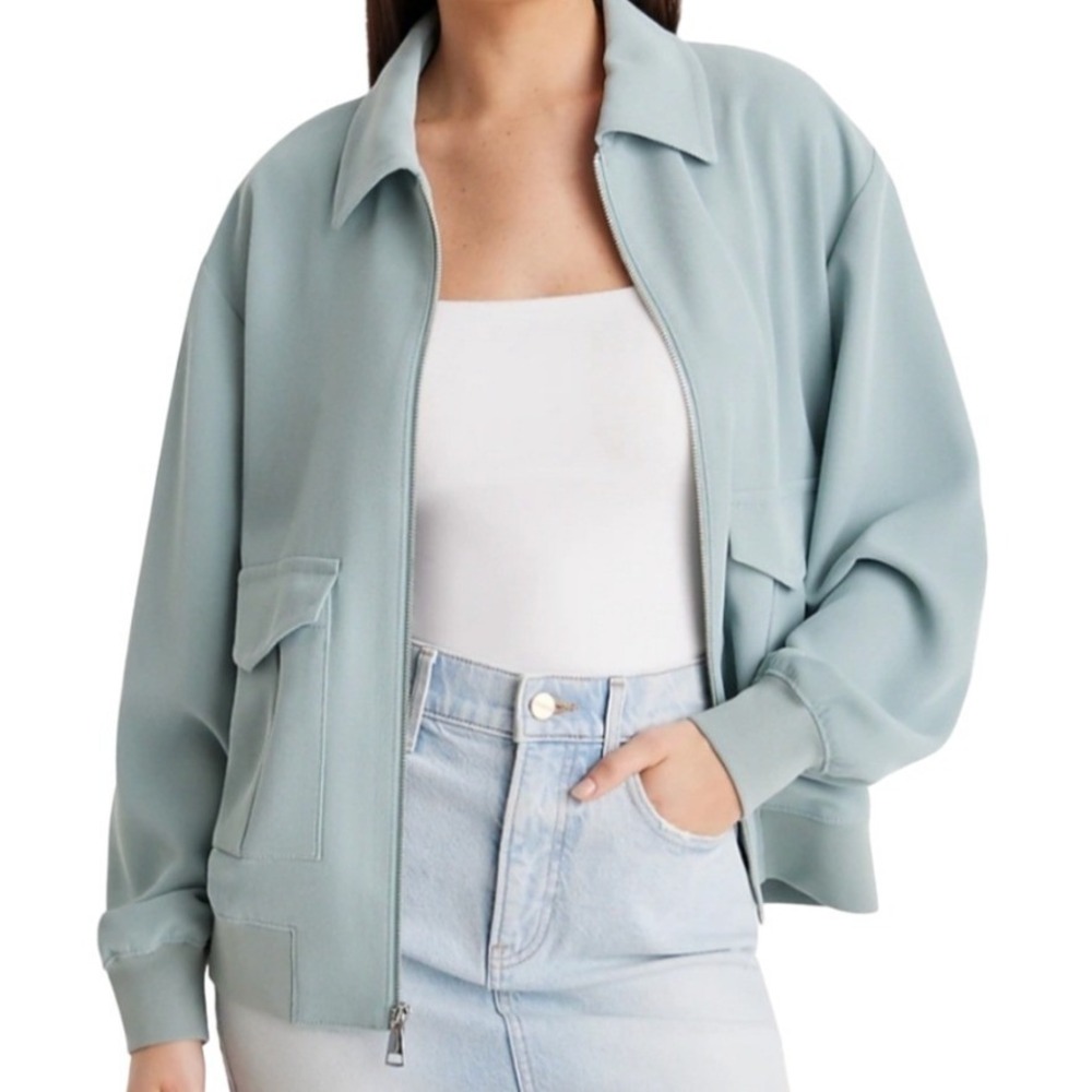 Express NWT Womens Zip Up Cargo Bomber Utility Jacket Seafoam Green Size Large